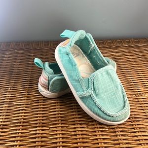 Toddler slip on shoes